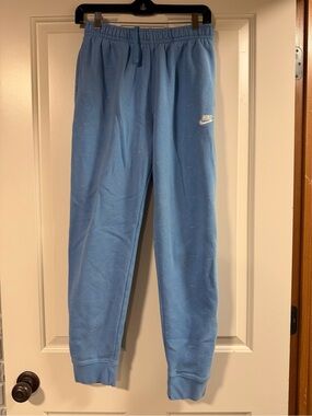 Nike Men’s Medium Blue All Over Swoosh Print Fleece Jogger Sweatpants